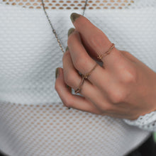 Load image into Gallery viewer, heartbeat-jewellery-london-noemi-black-gold-18k-rings.jpg
