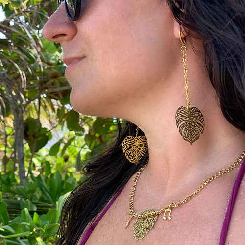 tulum-gold-leaf-necklace-on-a-model.jpg